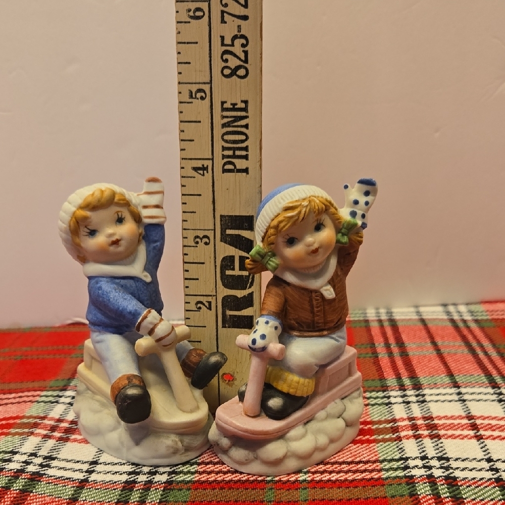 Charming Winter Figurines - Picture 6 of 8